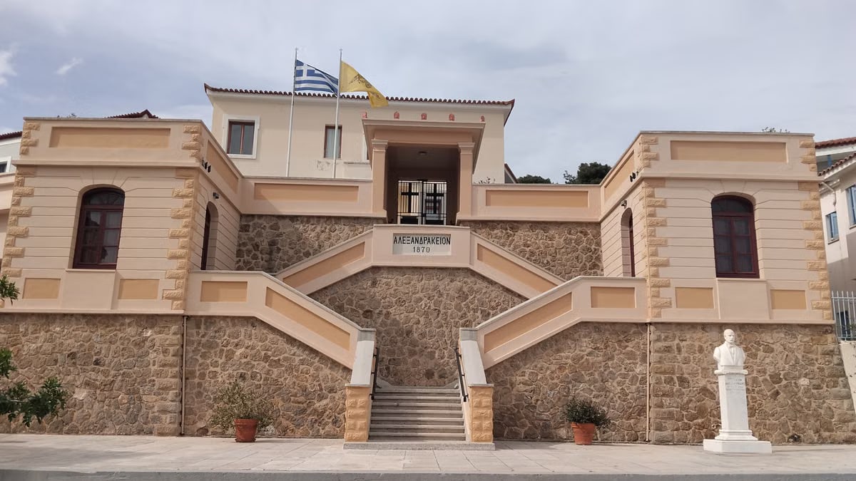 Explore this neoclassical architecture in Kalamata, Greece featuring stone and stucco design.